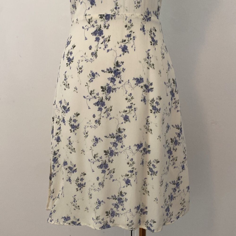 Reformation Light Cream & Blue Floral Mini Dress with Ruffle Neckline Size 4 - Picture 4 of 13